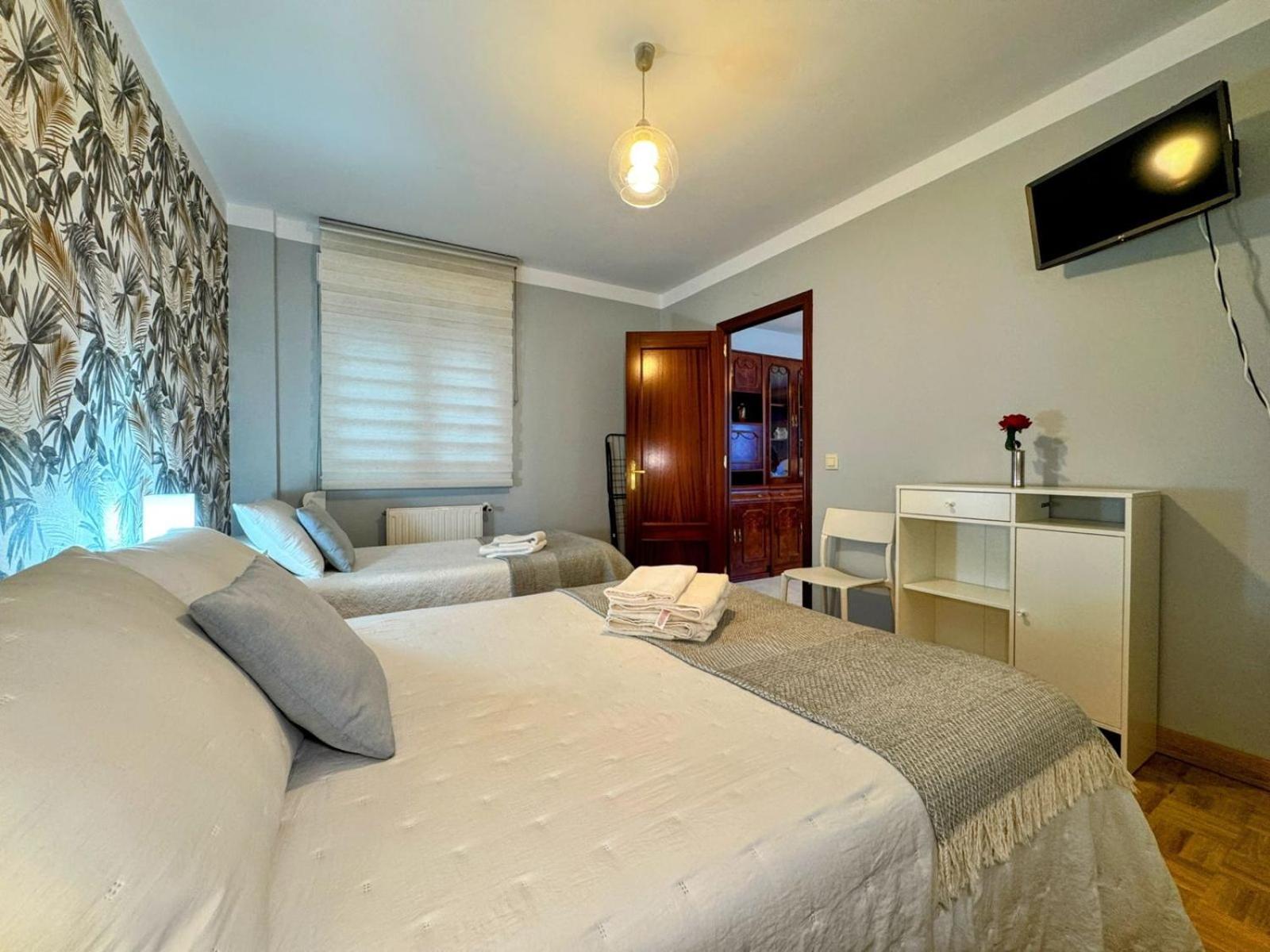 Apartamento Elena Centrico Con Wifi Onís Eksteriør billede
