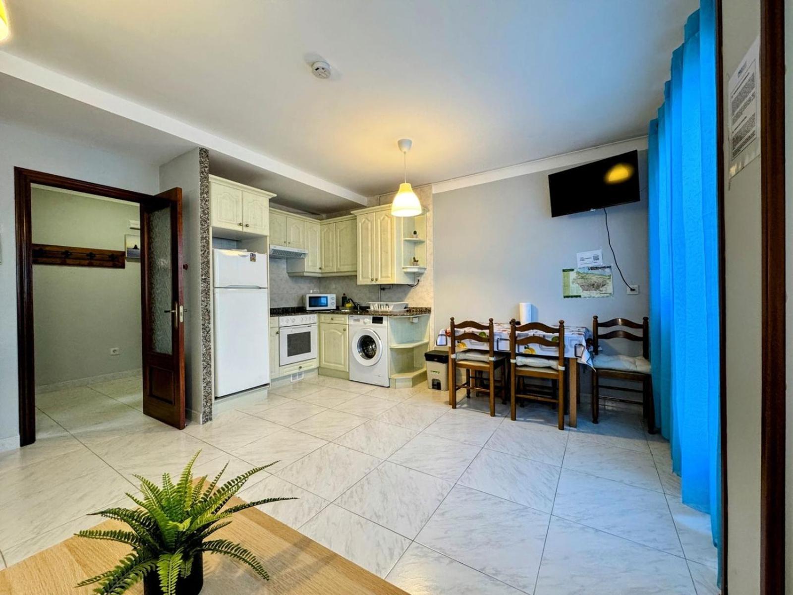 Apartamento Elena Centrico Con Wifi Onís Eksteriør billede