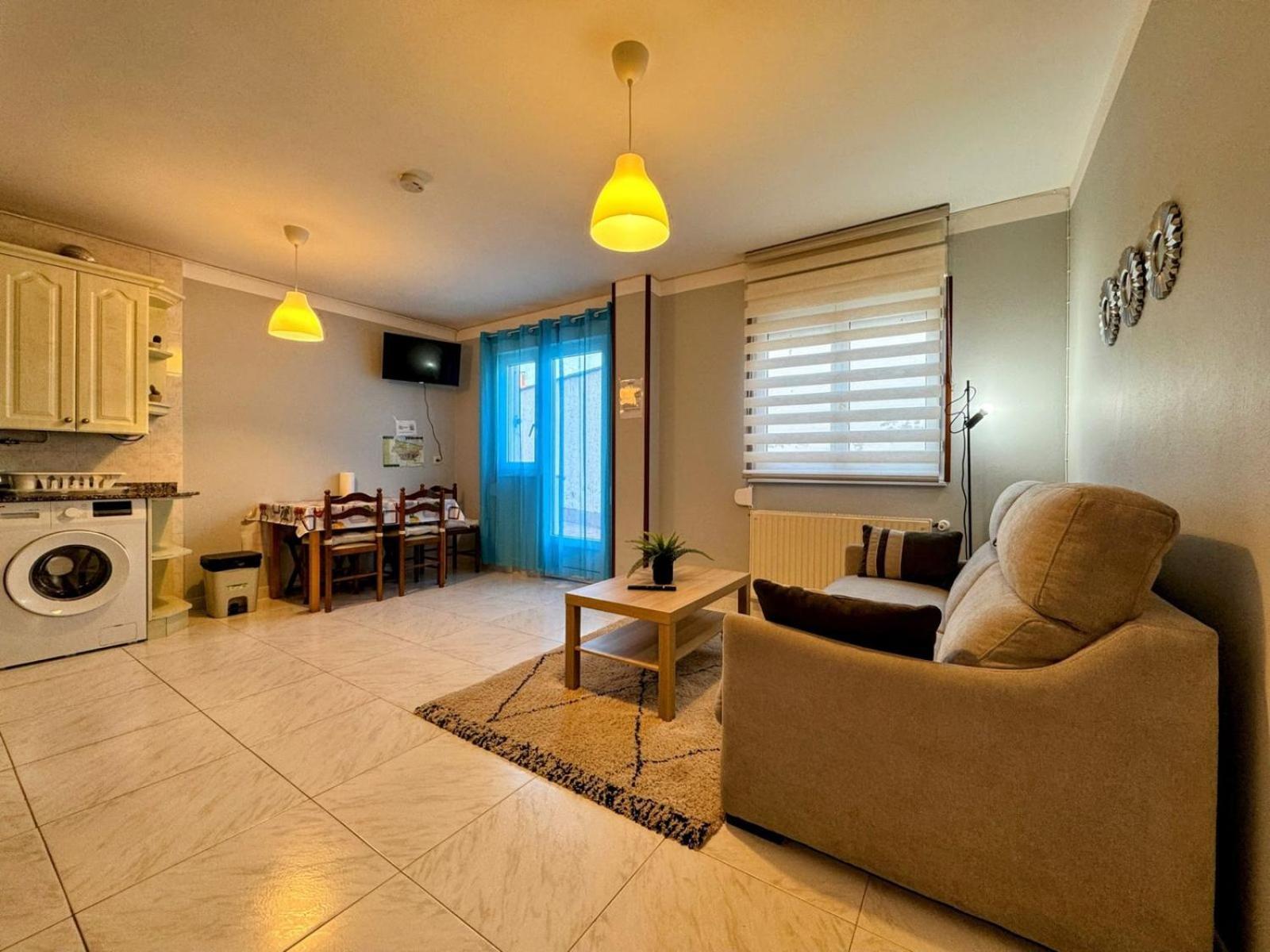 Apartamento Elena Centrico Con Wifi Onís Eksteriør billede